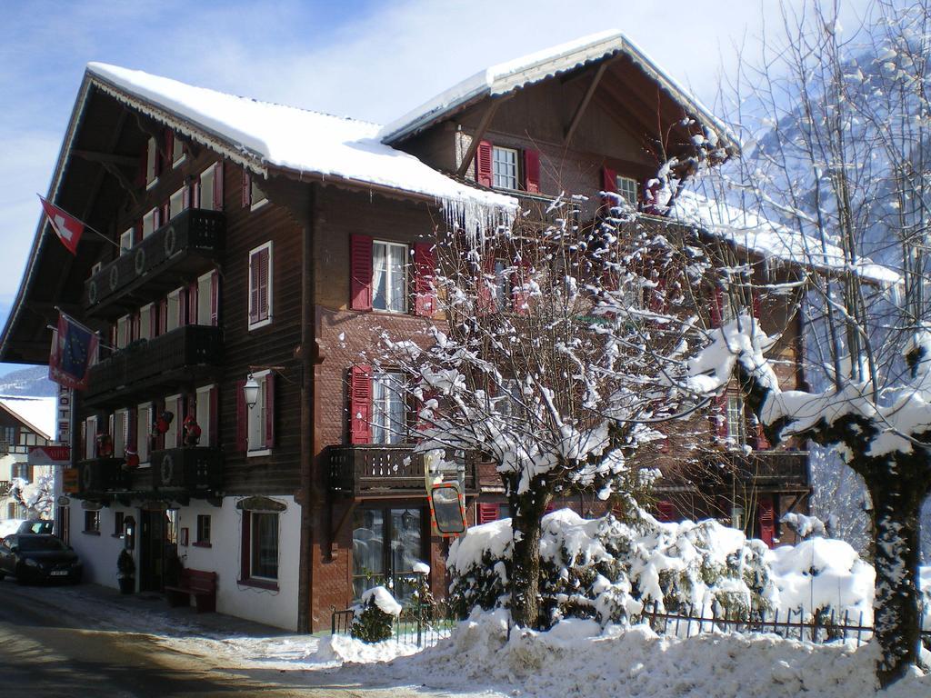 Hotel Des Alpes Champéry Exterior foto